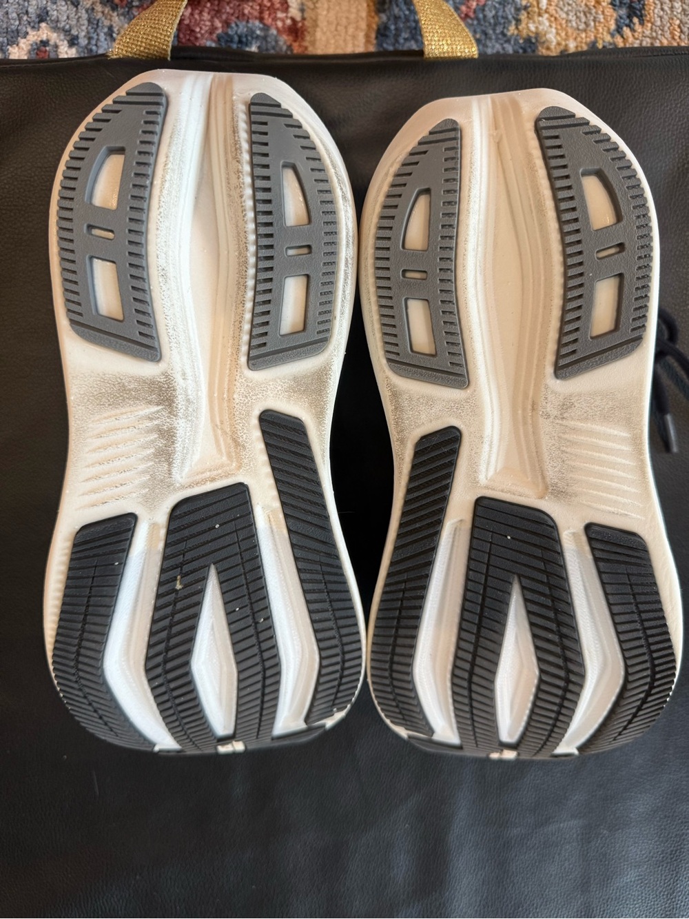Brooks Women’s Glycerin Max 2 Running Shoes - Picture 6 of 12